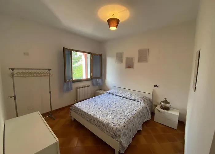 Relax Between Cinque Terre And Portofino * モネーリア